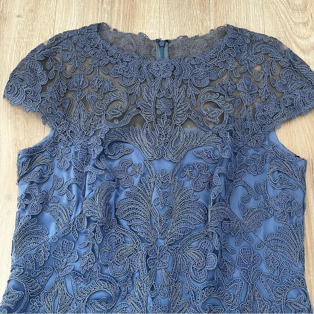 Tadashi Shoji Embroidered Sheath Dress Sz 14 - Picture 2 of 8